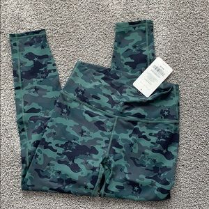 Brand new Fabletics leggings